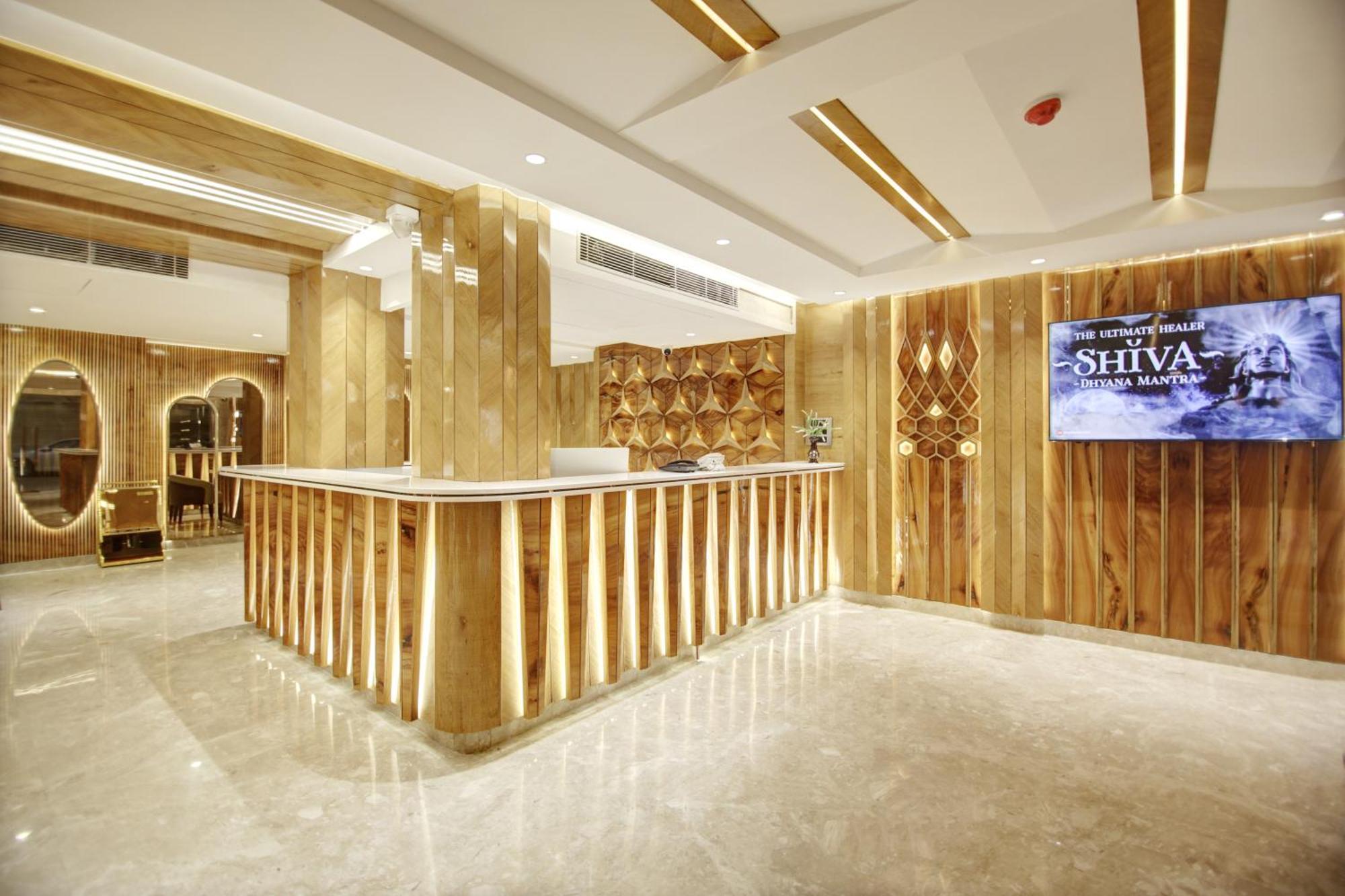 The Vanson Pride Delhi Hotel 4*