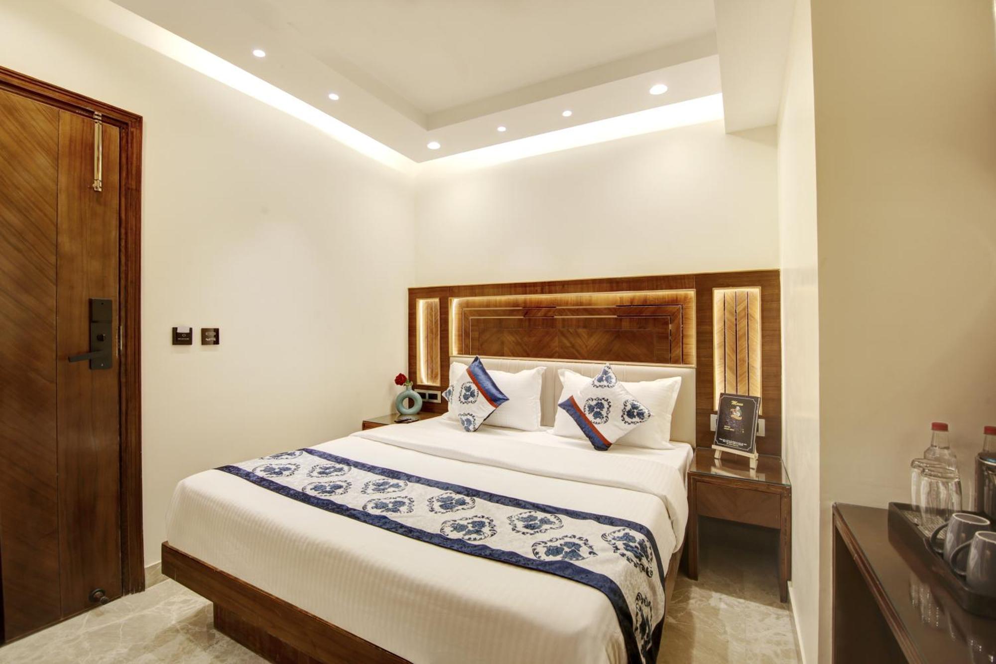 The Vanson Pride Delhi Hotel 4*