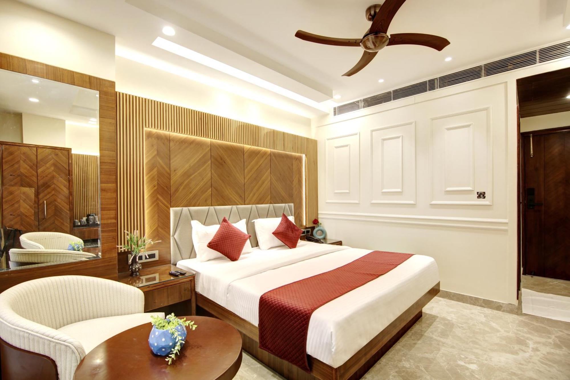 The Vanson Pride Delhi 4* New Delhi