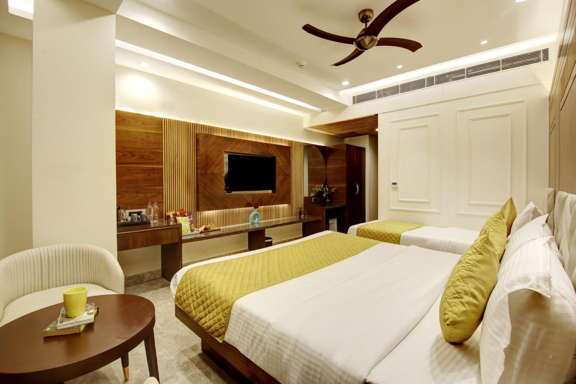 The Vanson Pride Delhi Hotel