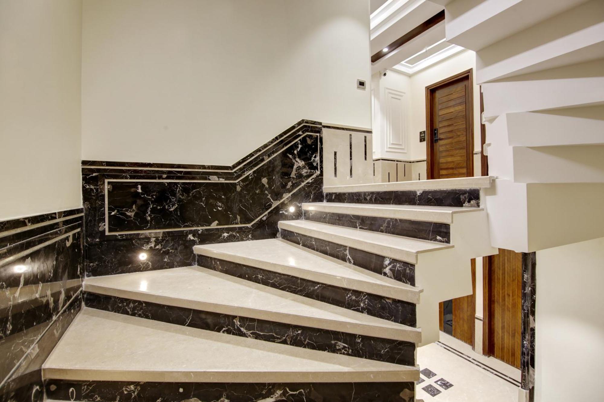 Hotel The Vanson Pride Delhi